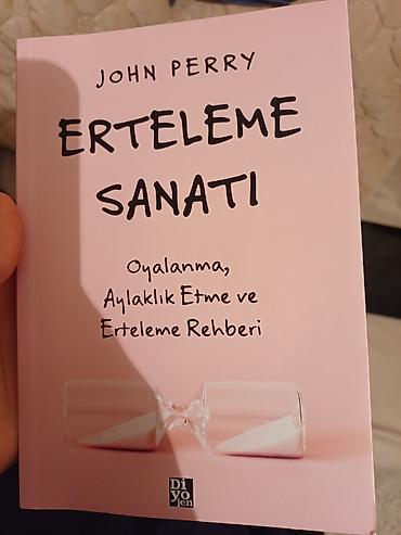 Bədii ədəbiyyat: Əgər hər şeyi sabaha saxlayır və sonra bundan peşman olursunuzsa,bu — 1