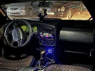daf 480: Volkswagen Passat: 1994 г., 2 л, Механика, Газ, Седан — 5