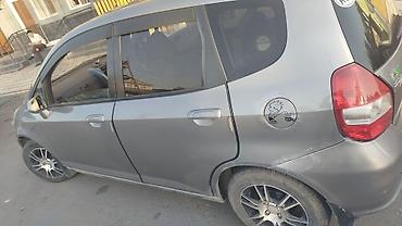 Honda: Honda Fit: 2003 г., 1.3 л, Автомат, Бензин, Хэтчбэк — 7