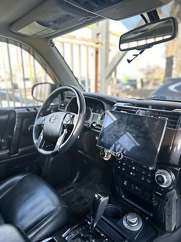 Toyota: Toyota 4Runner: 2019 г., 4 л, Автомат, Бензин, Внедорожник — 9