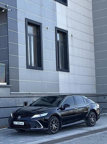 Toyota: Toyota Camry: 2021 г., 2.5 л, Автомат, Бензин, Седан — 2