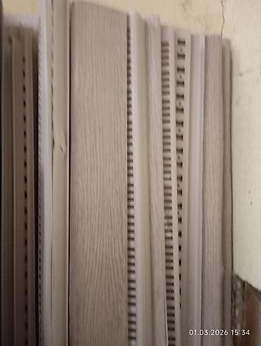 Plintuslar: PVC döşəmə plintusu – ağac teksturalı (açıq palıd tonunda) - — 3