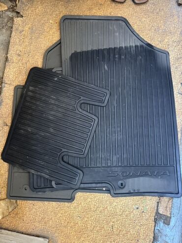 бу наборы ключей: Өзүнүкү Резина Төшөмөлдөр Салон үчүн Hyundai, түсү - Кара