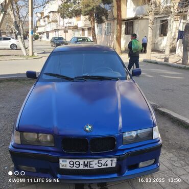 bmw e 36 m: BMW 318: 1.9 l | 1996 il Sedan