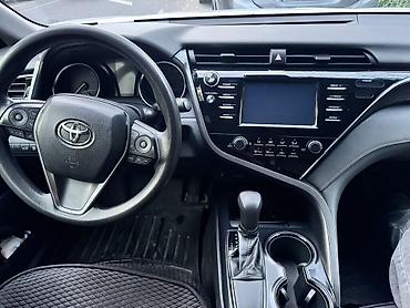 corolla 2016: Toyota Camry: 2018 г., 2.5 л, Автомат, Бензин, Седан — 8