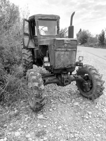Traktorlar: Saz vəziyyətdədi mayor yeni yığlıb — 1