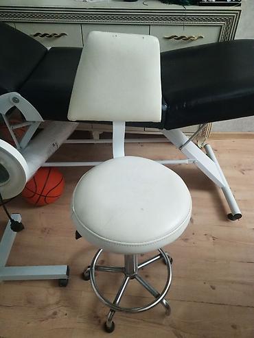 Tibbi/estetik salon üçün təkərlı fırlanan taburet - Oturacaq