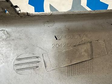 наклатка: Накладка на бампер Volvo, Б/у, Оригинал — 6