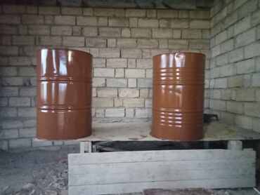 Boçkalar və çəlləklər: Boçka, Metal, Yeni, Ünvandan götürmə, Ödənişli çatdırılma, Rayonlara çatdırılma — 7