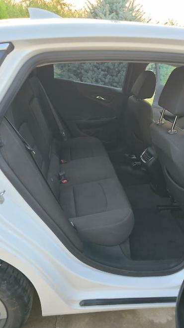 Chevrolet: Chevrolet Malibu: 2020 г., 1.5 л, Вариатор at lalafo.kg — 10 Chevrolet: Chevrolet Malibu: 2020 г., 1.5 л, Вариатор — 10