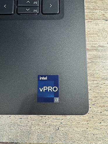 core: Ультрабук, Б/у, Intel Core i7 — 5