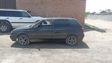 кузов гольф: Volkswagen : 1992 г., 1.8 л, Механика, Бензин, Универсал