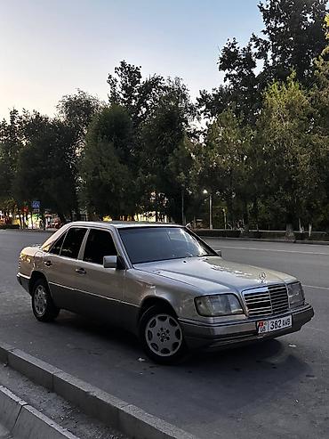 Продажа авто: Mercedes-Benz W124: 1993 г., 2.2 л, Автомат, Бензин, Седан — 4