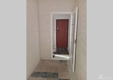 микрорайон квартиры 9: 3 комнаты, 100 м², 106 серия улучшенная, 5 этаж, Косметический ремонт