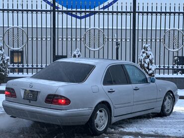 Mercedes-Benz: Mercedes-Benz E-Class: 1998 г., 3.2 л, Автомат, Бензин, Седан — 5