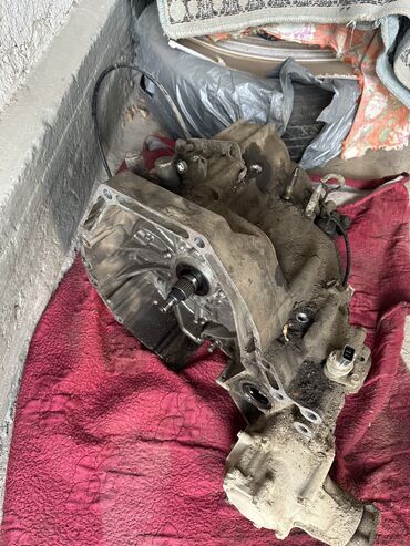 запчасти дубай бишкек: Өткөргүч куту Автомат Honda 1999 г., Колдонулган, Оригинал