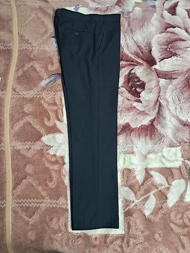 Костюмы: Всё за 3000 Состав: - Костюм-двойка темно-синего/черного цвета — 2