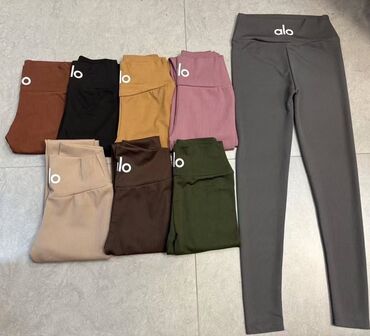 ps pantalone 2022: Helanke rebrasti pamuk
S M L XL 2XL
CENA 1,400
DVA PARA 2,100 DIN