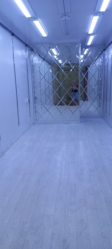 container house дома из контейнеров бишкек, контейнеры в бишкеке фото: Продаю Торговый контейнер, Алкан базар, 20 тонн