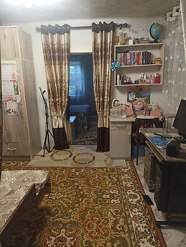 Продажа коттеджей и домов: Продаётся жилой дом с благоустроенными помещениями. - Кухня — 13