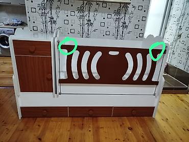 transformer masalar: Oğlan və qız üçün, İşlənmiş, Dördbucaq, Beşik, Dəstsiz, Matras ilə, Yellənmə mexanizmsiz — 2