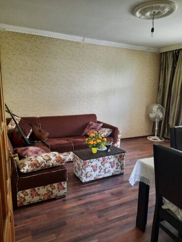 Uzunmüddətli kirayə evlər: 100 kv. m, 3 otaqlı -da lalafo.az — 2 Uzunmüddətli kirayə evlər: 100 kv. m, 3 otaqlı — 2