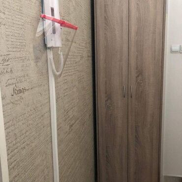 Ostali nameštaj: Komplet Nameštaja: Cipelarnik, Klub Sto, Biblioteka, Komoda — 6