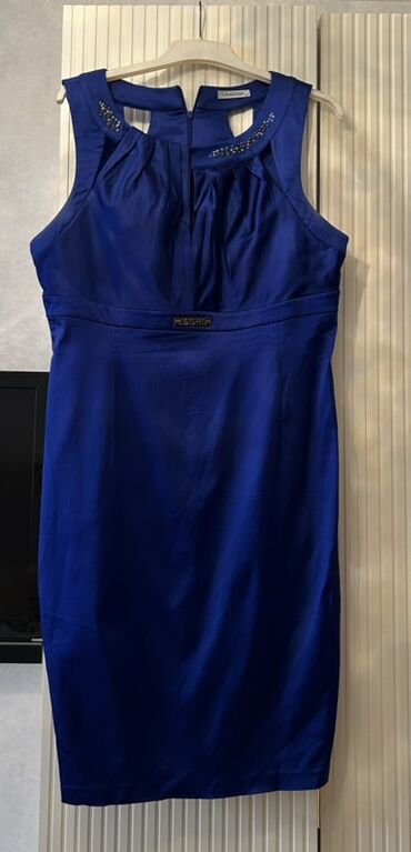 Ziyafət donu, Midi, 4XL (EU 48)