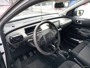 Citroen: Citroen C4: 1.2 l. | 2018 έ. 93000 km. SUV/4x4 — 11