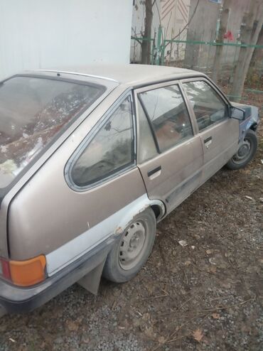 тайота ипсум бишкек: Toyota Corolla: 1985 г., 1.3 л, Механика, Бензин, Универсал