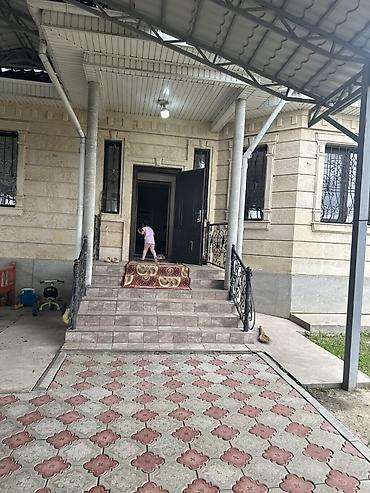 Долгосрочная аренда домов: 160 м², 4 комнаты — 1