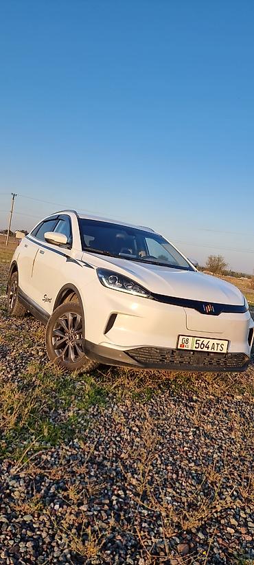 kia rio 1: Электромобиль кроссовер (белый кузов) Основные характеристики: - — 2