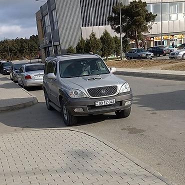 li 9: Gümüşü rəngli, yaxşı vəziyyətdə olan Hyundai Terracan. Geniş salonu və — 4