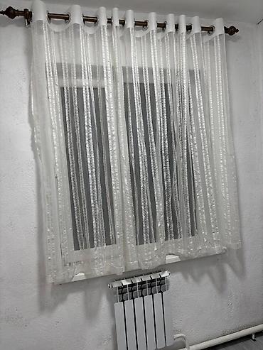 - Планировка: светлая комната с окном и радиатором отопления at lalafo.kg - Планировка: светлая комната с окном и радиатором отопления