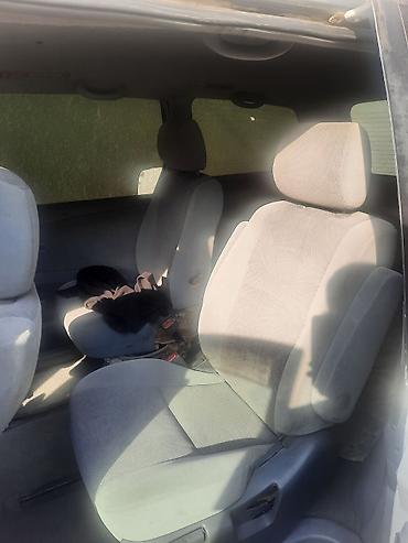 mitsubishi delika: Toyota Estima: 2002 г., 2.4 л, Автомат, Бензин, Минивэн — 5