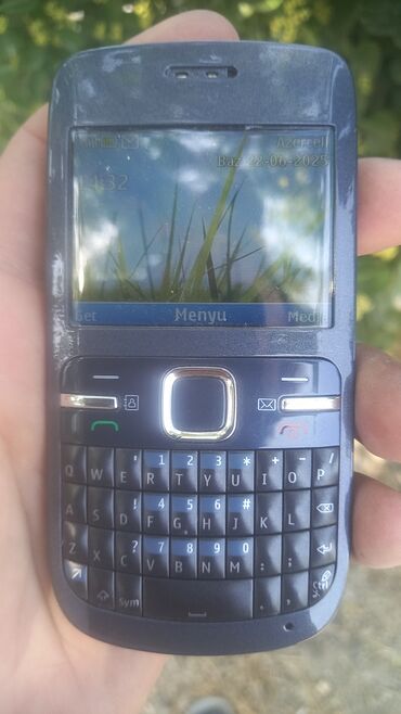 duyme kamera: Nokia C3, rəng - Göy, Düyməli