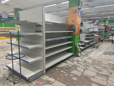 Витрины: Витрины, стеллажи, полки торговые металлические б/у, полка магазинная — 17