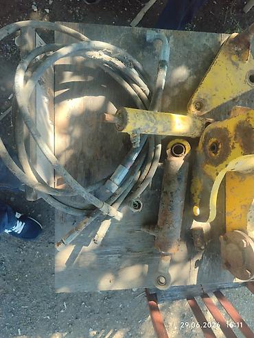 traktor ehtiyat: 5 tonluq asfalt kəsən qolu — 2