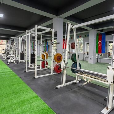 Шлемы: Fitnes aletlerinin üstünde 30 skav recepshion 100 eded kovralit 1x1