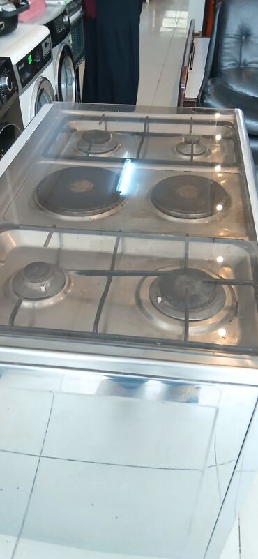 Paltaryuyan maşınlar: - Silverline ön-yükləməli paltaryuyan maşın. Qara korpus, geniş şüşə — 11