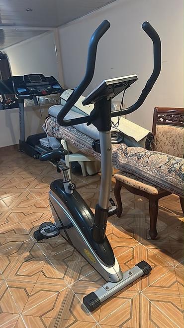 Ev üçün fitnes avadanlıqları dəsti - Çokfunksiyalı güc trenajoru — 2