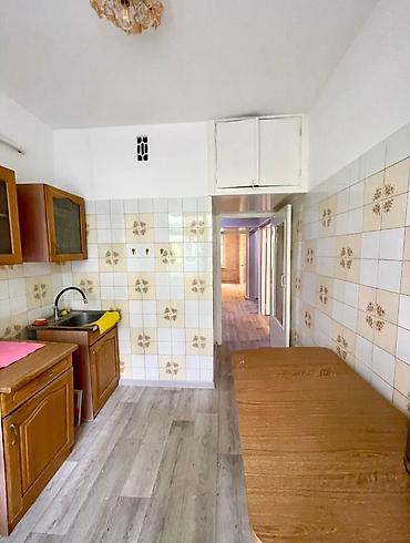 Продажа квартир: 3 комнаты, 63 м², Восток-5 мкр 105 серия, 1 этаж — 6