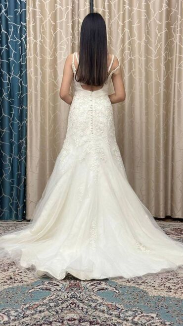 Юбки: Жаңы той көйнөктөр сатылат! Размери: 44–46 ✨ Түрү: Карсеттик, перчатка at lalafo.kg — 10 Юбки: Жаңы той көйнөктөр сатылат! Размери: 44–46 ✨ Түрү: Карсеттик, перчатка — 10