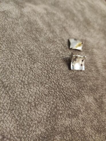 Sırğalar: Rəngi gedməyən sırğa — 3