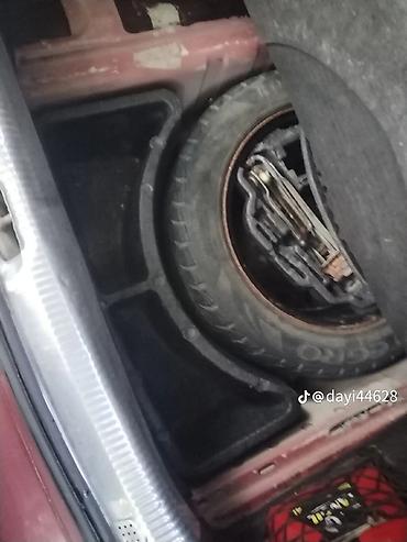 masin buferi: Volkswagen Bora/Jetta (Mk4) sedan – bordovı rəngli Xüsusiyyətlər: - — 9
