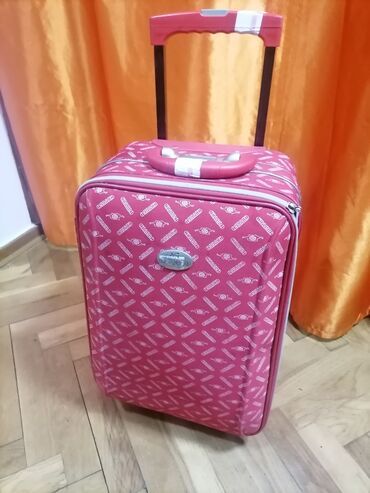 kofer 55 x 40 x 23 cm: Medium suitcase, color - Pink