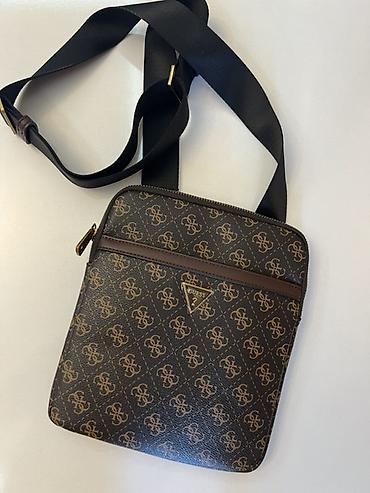 bts canta: GUESS çiyin çantası – GUESS ORİGİNAL 100% - Model: monoqram naxışlı — 1