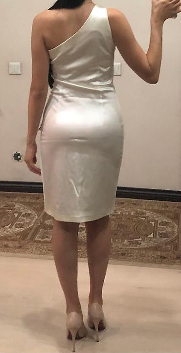 Вечерние платья: Платья на мероприятия Вечерние платья хорошего качества и в идеальном — 6