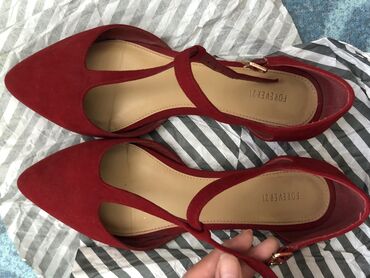 амина муади: Туфли 37.5, цвет - Красный