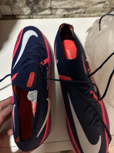 usaq ucun boks elcekleri: Бутсы Nike